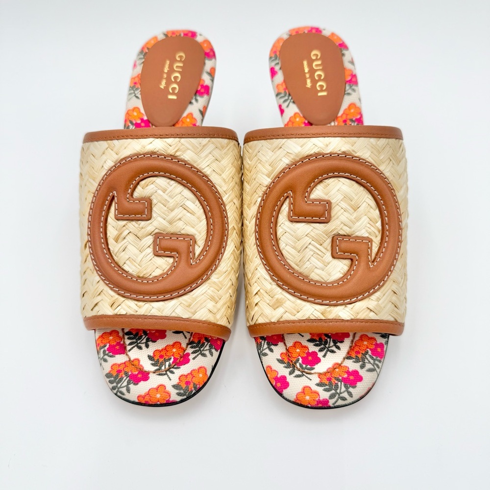 Gucci Tan Raffia Floral Slip-On Heeled Mules - Picture 3 of 13